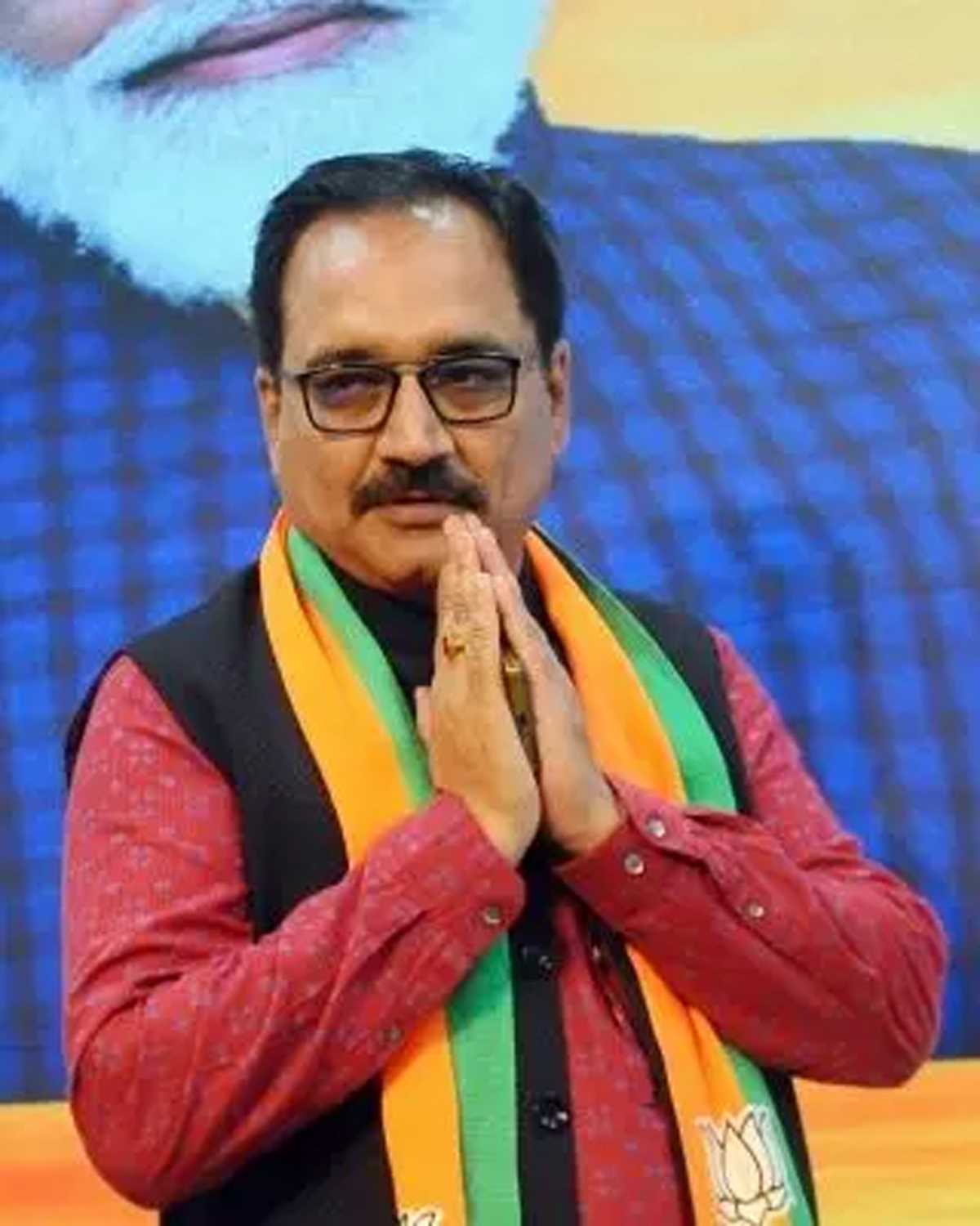 भाजपा को 2024 में जिताने के लिए मिलकर काम करना होगा : वीरेंद्र सचदेवा